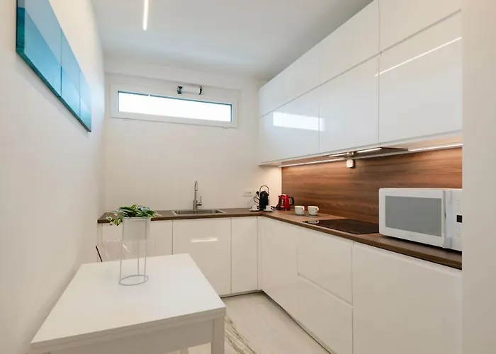 Maison 46 Blu Luxury Flat Апартаменты *